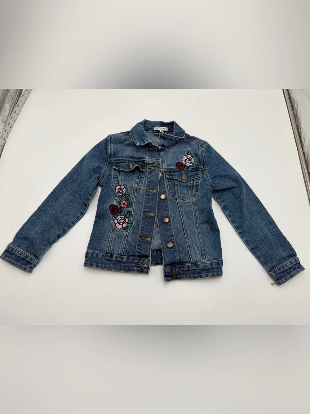 Nowadays Girls Denim Jacket Medium Blue Floral Embroidered Button Front Jean